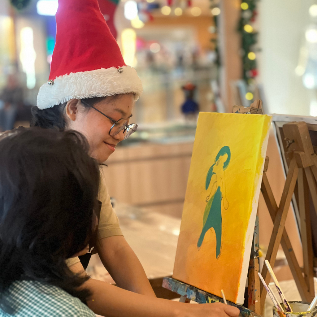 Canvas Painting at Grand Indonesia